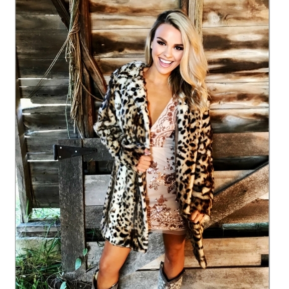 Jackets & Blazers - Luxury Leopard Faux Fur Coat